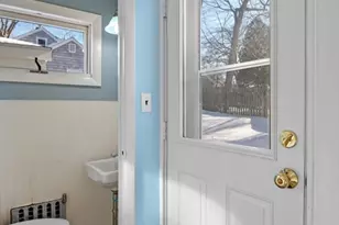 1 Bond St, Swampscott, MA 01907 - Photo 25