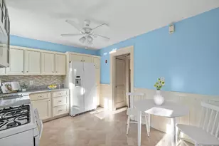 1 Bond St, Swampscott, MA 01907 - Photo 23