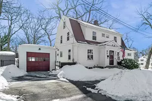 1 Bond St, Swampscott, MA 01907 - Photo 3