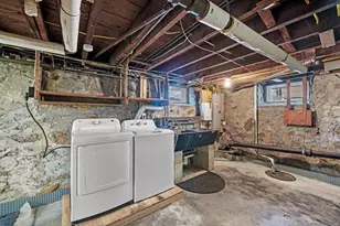 1 Bond St, Swampscott, MA 01907 - Photo 37