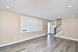 85 Orchard St, Chicopee, MA 01013 - Photo 7