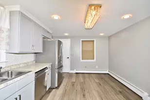 85 Orchard St, Chicopee, MA 01013 - Photo 3