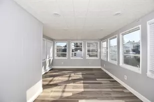 85 Orchard St, Chicopee, MA 01013 - Photo 25