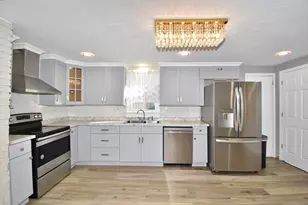 85 Orchard St, Chicopee, MA 01013 - Photo 1