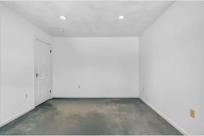 555 Main St #11, Woburn, MA 01801 - Photo 29