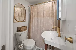 364 Marlborough St, Boston, MA 02115 - Photo 9