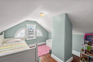 46 Maplewood St, Watertown, MA 02472 - Photo 9