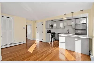 7-9 Thomas Park #5, Boston, MA 02127 - Photo 5