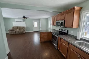 35 Princeton St, Gardner, MA 01440 - Photo 5