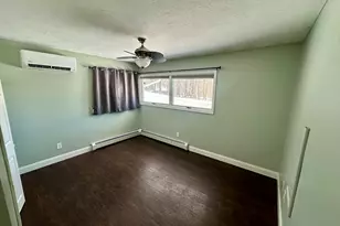 35 Princeton St, Gardner, MA 01440 - Photo 9