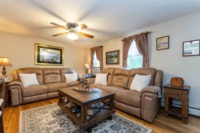 12 Ridgeway Ave, Billerica, MA 01821 - Photo 11