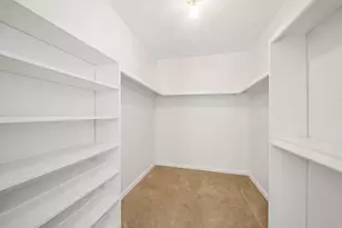 18 Royal Lake Dr, Braintree, MA 02184 - Photo 17