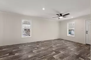 36 Cheryl Ln, Carver, MA 02330 - Photo 5