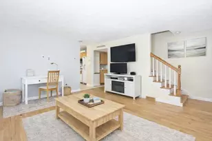 198 Cohasset St, Worcester, MA 01604 - Photo 1