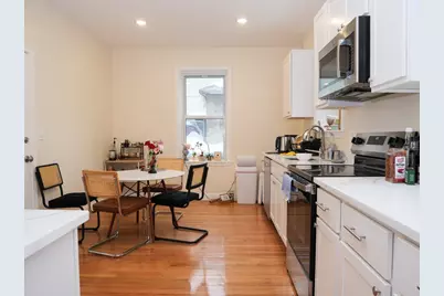 10 Beals #2, Brookline, MA 02446 - Photo 3