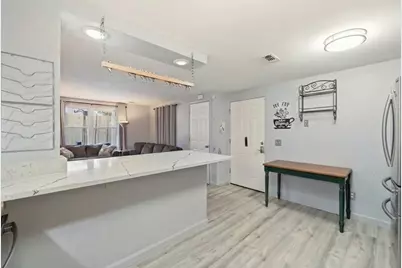 1471 Braley Rd #4, New Bedford, MA 02745 - Photo 7