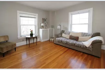 50 Chestnut Street #2, Wakefield, MA 01880 - Photo 3