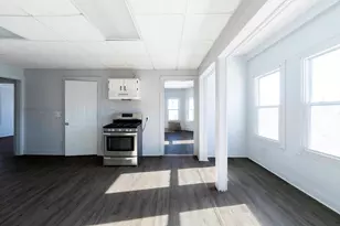 30 Chestnut St, Fitchburg, MA 01420 - Photo 5