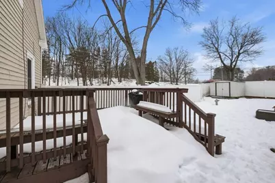 350 Homestead, Holyoke, MA 01040 - Photo 33