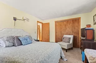 25 Munroe Dr, North Attleboro, MA 02760 - Photo 25