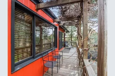 38 Cumberland Avenue, Brookline, MA 02445 - Photo 25