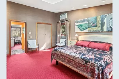 38 Cumberland Avenue, Brookline, MA 02445 - Photo 13