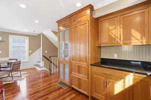 102 Pleasant St, Newburyport, MA 01950 - Photo 9