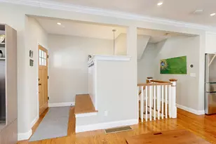 96 Floral St, Newton, MA 02461 - Photo 5