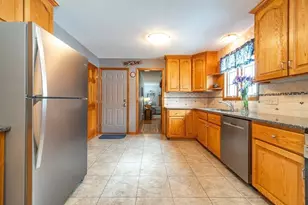 14 Kronvall Ln, East Longmeadow, MA 01028 - Photo 9