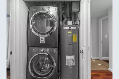 8-12 Museum Way #222, Cambridge, MA 02141 - Photo 11