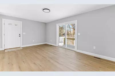 4 Riverside Avenue, Taunton, MA 02780 - Photo 7