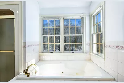 78 Emerald Dr, Dartmouth, MA 02747 - Photo 27