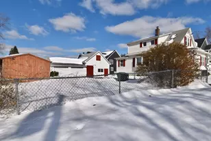 76 Joy St, Chicopee, MA 01013 - Photo 37