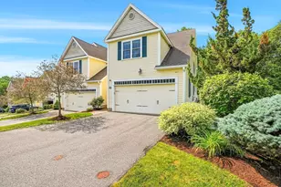 2 Trevor Ln, Hopkinton, MA 01748 - Photo 3