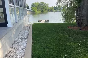 72 Ocean View Ave, Swansea, MA 02777 - Photo 33