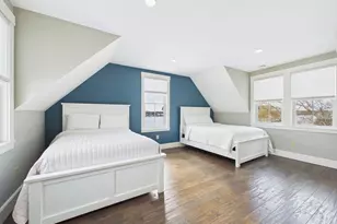 72 Ocean View Ave, Swansea, MA 02777 - Photo 17