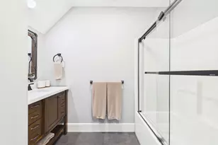 72 Ocean View Ave, Swansea, MA 02777 - Photo 29