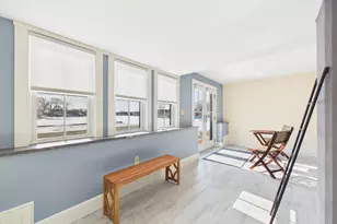 72 Ocean View Ave, Swansea, MA 02777 - Photo 25