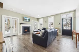 72 Ocean View Ave, Swansea, MA 02777 - Photo 17