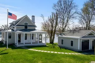 72 Ocean View Ave, Swansea, MA 02777 - Photo 1