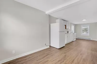 21 Depot, Chicopee, MA 01020 - Photo 9