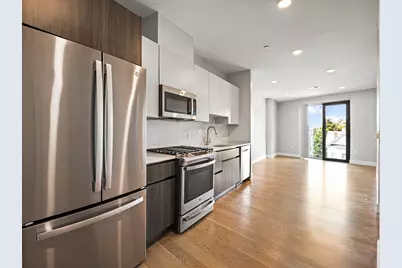 9 Central St #307, Somerville, MA 02143 - Photo 3