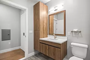 9 Central St, Somerville, MA 02143 - Photo 15