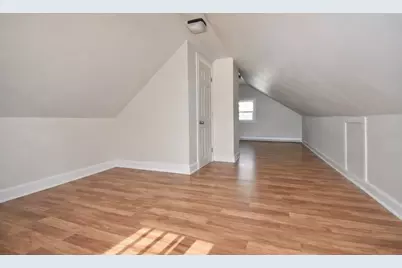 77 Dorset St, Springfield, MA 01108 - Photo 33