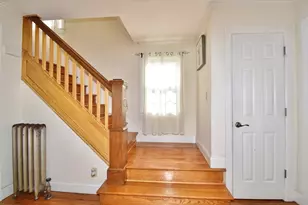 77 Dorset St, Springfield, MA 01108 - Photo 15