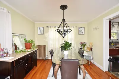 77 Dorset St, Springfield, MA 01108 - Photo 11
