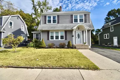 77 Dorset St, Springfield, MA 01108 - Photo 3