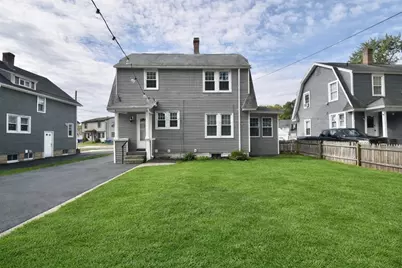 77 Dorset St, Springfield, MA 01108 - Photo 35