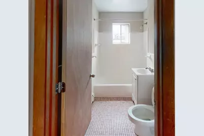 78-80 Harvard St #3, Waltham, MA 02453 - Photo 5