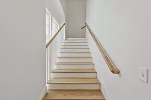 206 W Main St, Georgetown, MA 01833 - Photo 15